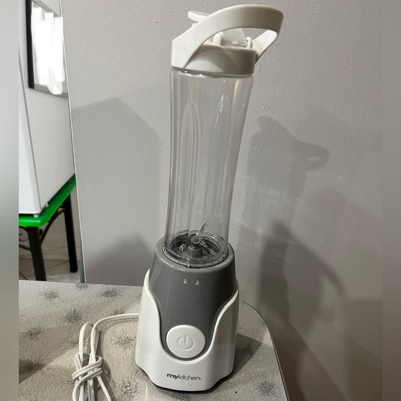 Mixer bottle - Picture 2 of 3